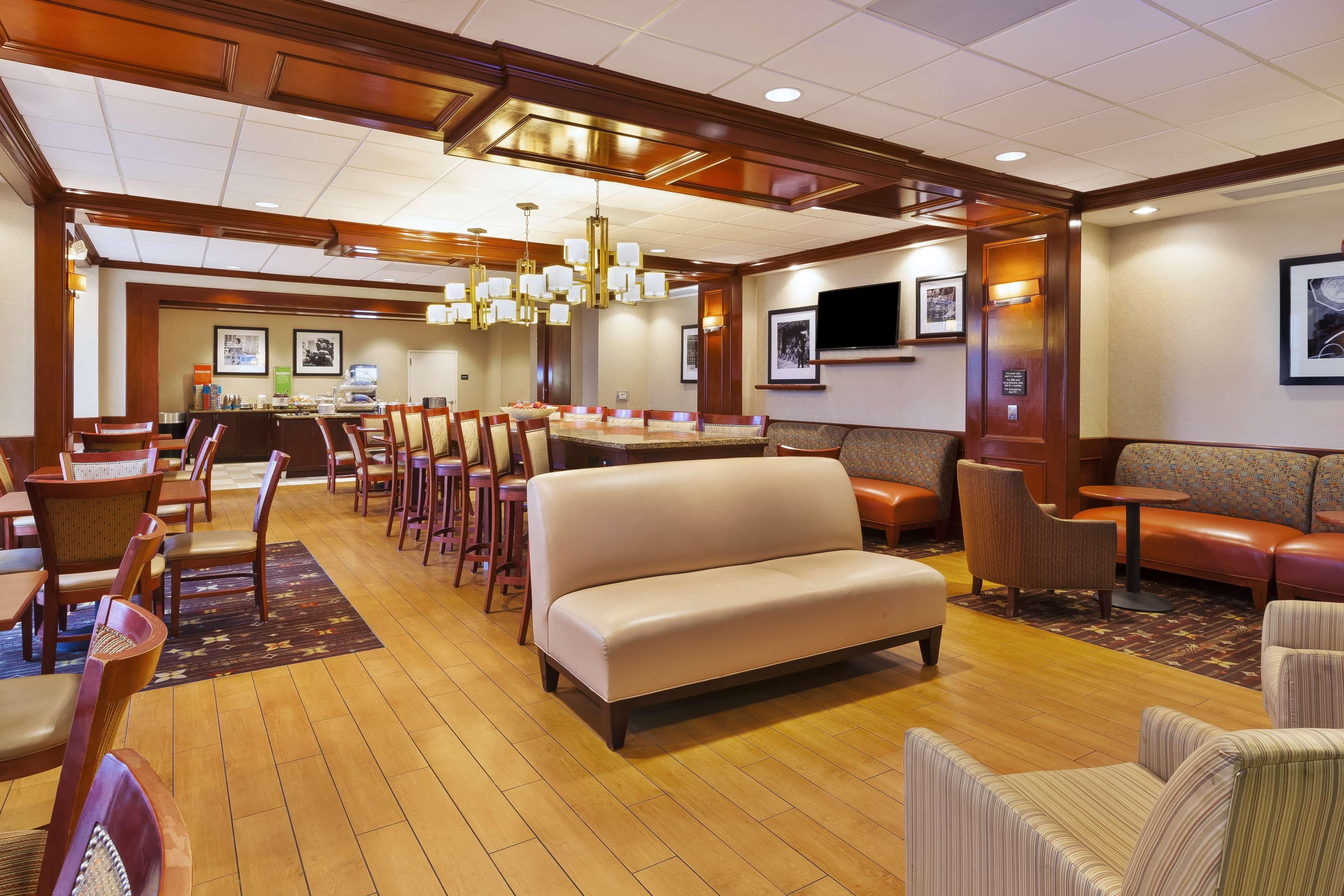 Hampton Inn Detroit/Саутгейт Екстер'єр фото