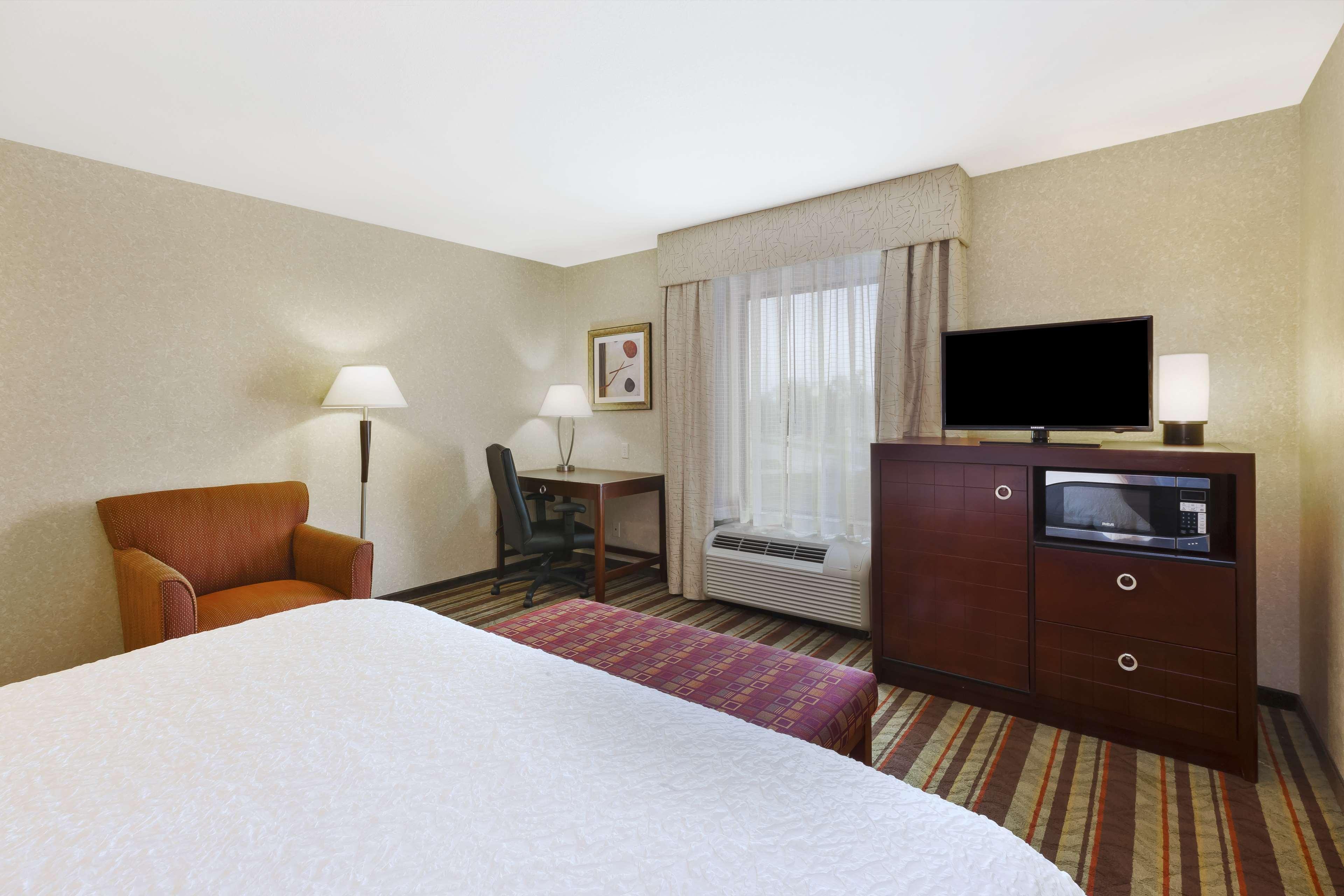 Hampton Inn Detroit/Саутгейт Екстер'єр фото