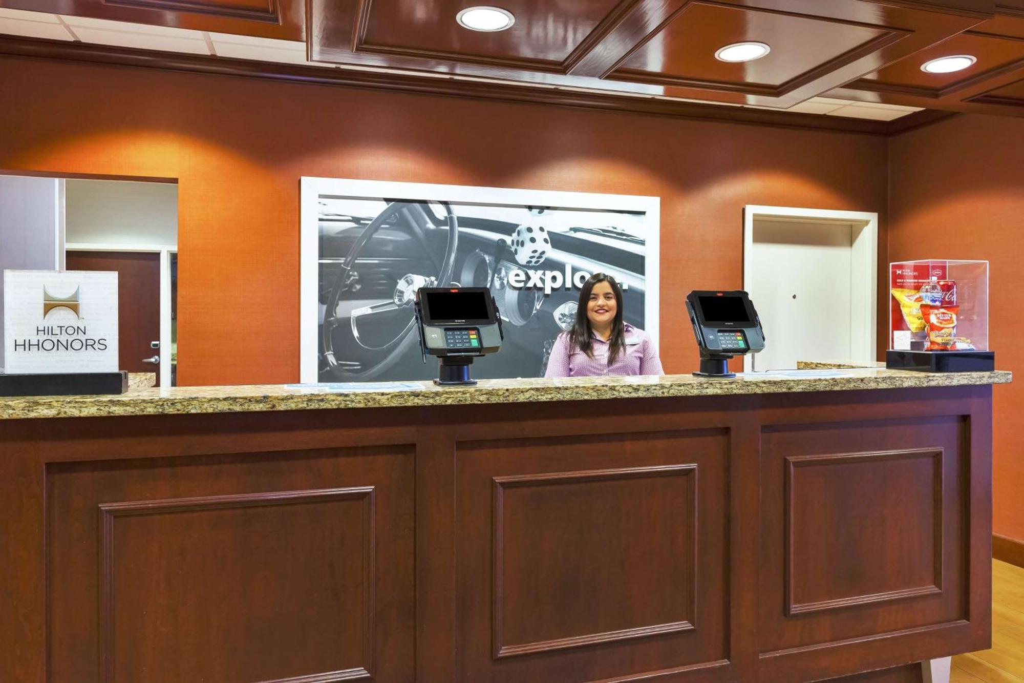 Hampton Inn Detroit/Саутгейт Екстер'єр фото